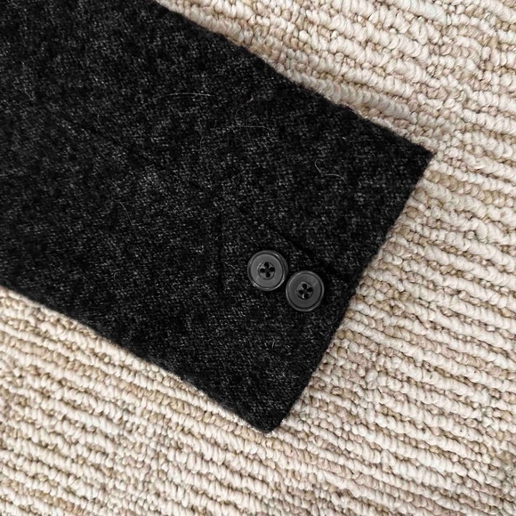 VINCE WOOL BLEND GRAY BLAZER WOMEN'S SIZE 6-8 RUNS SMALL - Picture 11 of 12